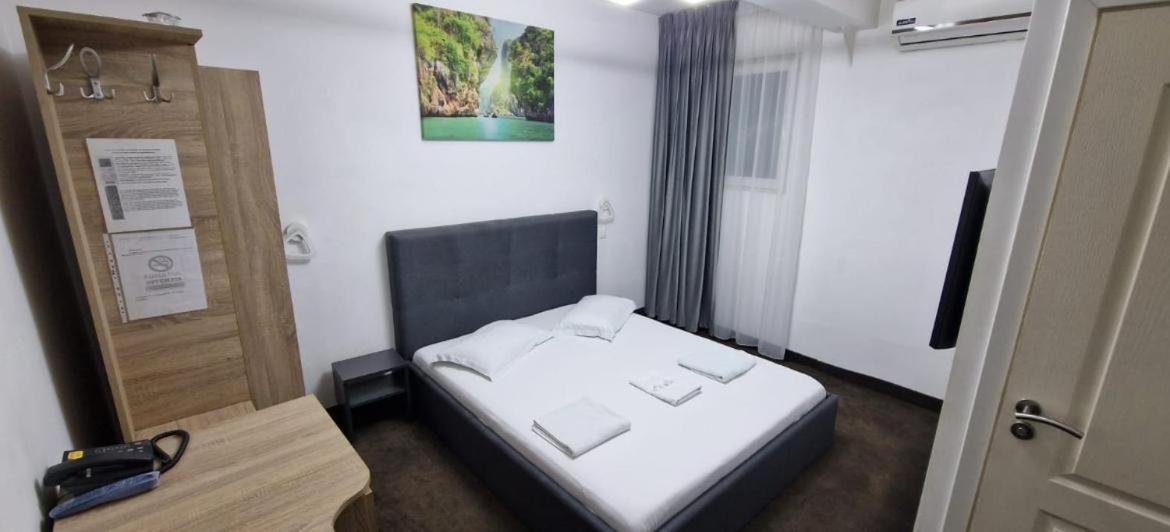 Hotel Vitan273 Бухарест Экстерьер фото