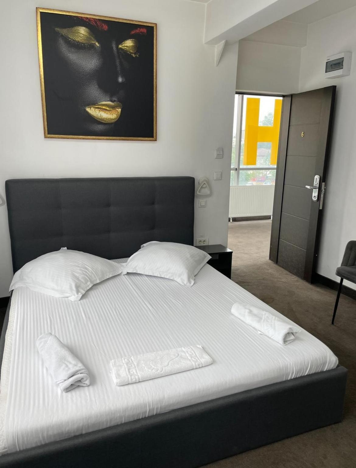 Hotel Vitan273 Бухарест Экстерьер фото