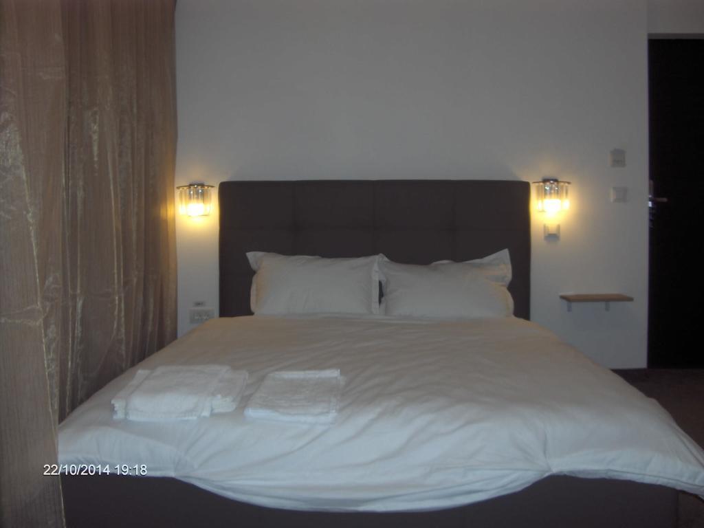Hotel Vitan273 Бухарест Экстерьер фото